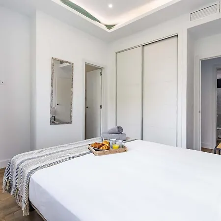 Apartman Homeabroad *